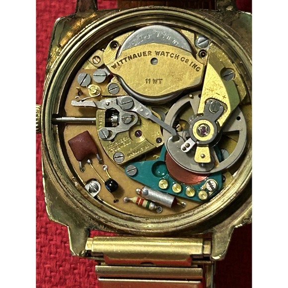 Vintage Wittnauer Swiss Electronic Transistorized  Gold Tone Mens Watch - Picture 13 of 13